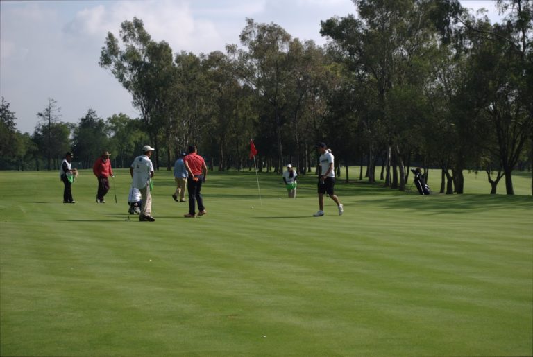 Juegan Torneo Familias de Zona Esmeralda