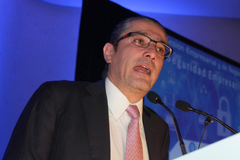 Establecerán COPARMEX y PGJEM Mesas de Trabajo