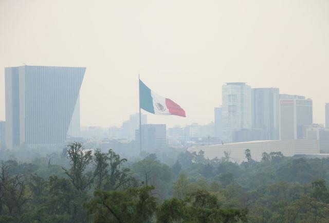 Hoy Doble No Circula por altos niveles de ozono en el Valle de México