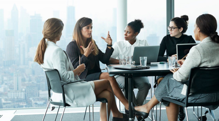 Revela estudio que las mujeres toman el mando del comercio electrónico y emprendedurismo en México