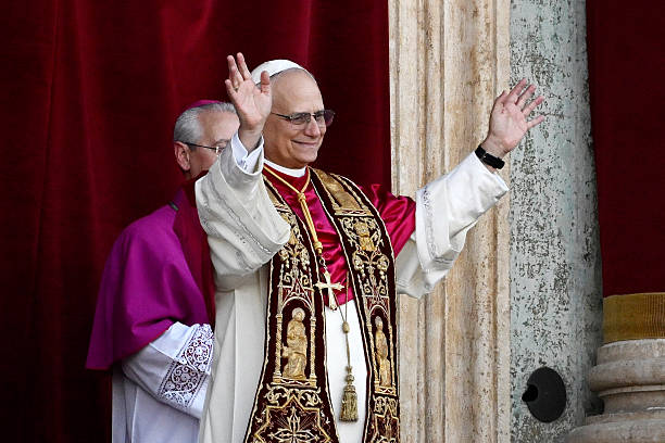 Elección del Papa León XIV y Primeros Pasos de su Pontificado